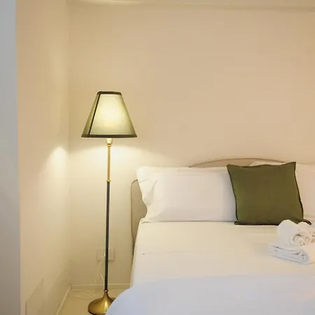 Magazzini Michelangelo 4 Апартаменты *