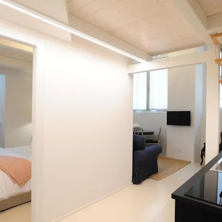 アパート Magazzini Michelangelo 4 トリノ