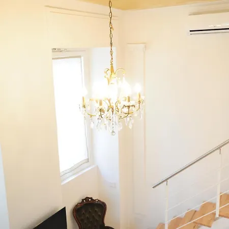 Magazzini Michelangelo 4 *